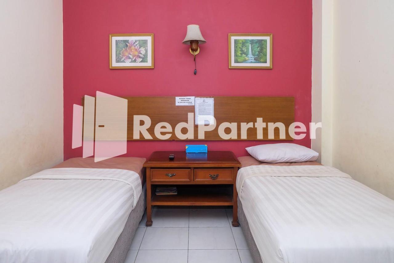 Hotel Oyo 2675 Sebelas Syariah 2*