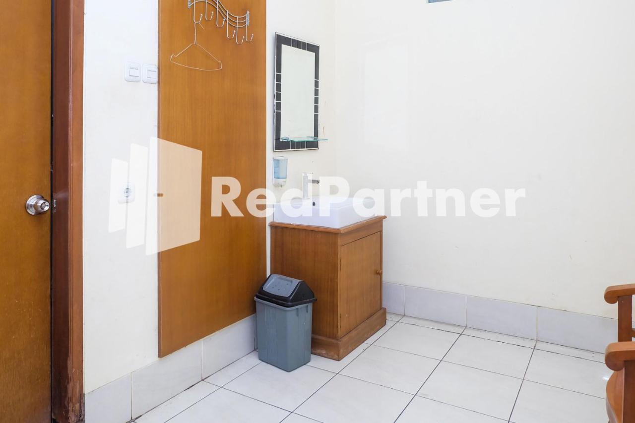 Hotel Oyo 2675 Sebelas Syariah Bandung